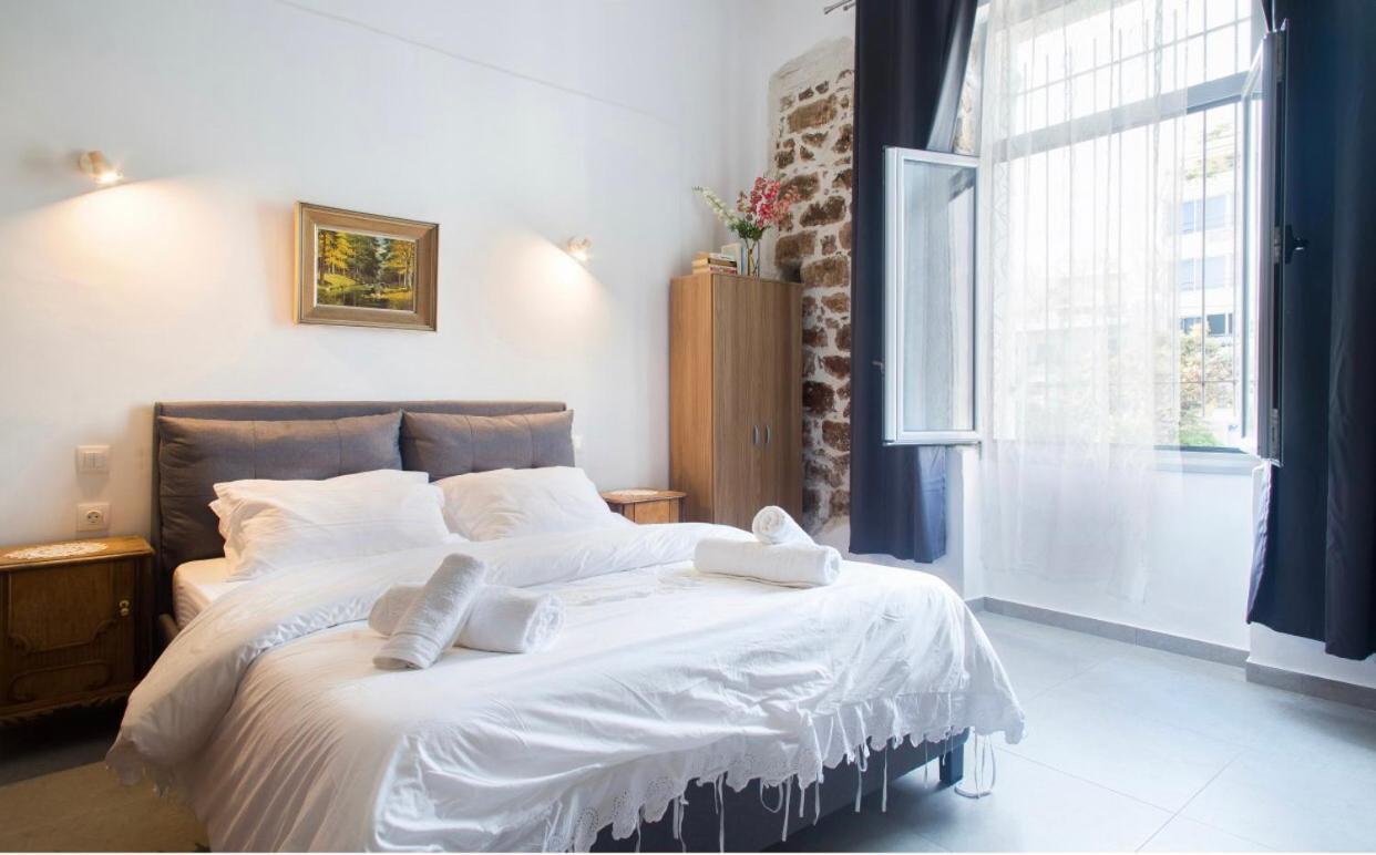 A Litte Taste Of Home Guest House Athens Ngoại thất bức ảnh