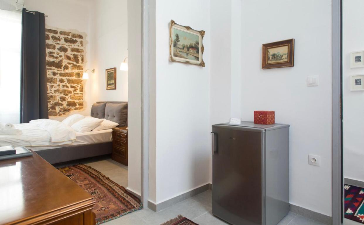 A Litte Taste Of Home Guest House Athens Ngoại thất bức ảnh
