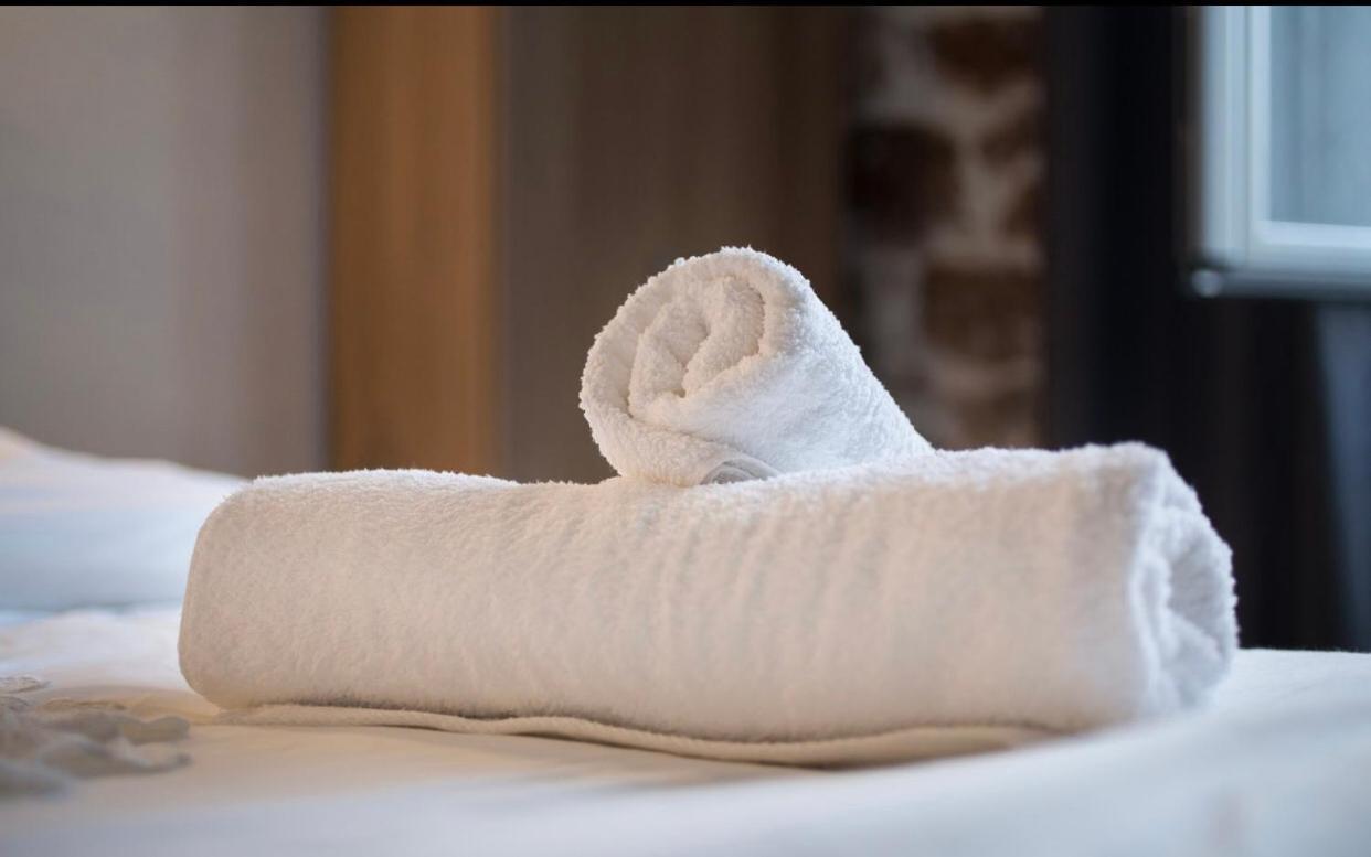 A Litte Taste Of Home Guest House Athens Ngoại thất bức ảnh