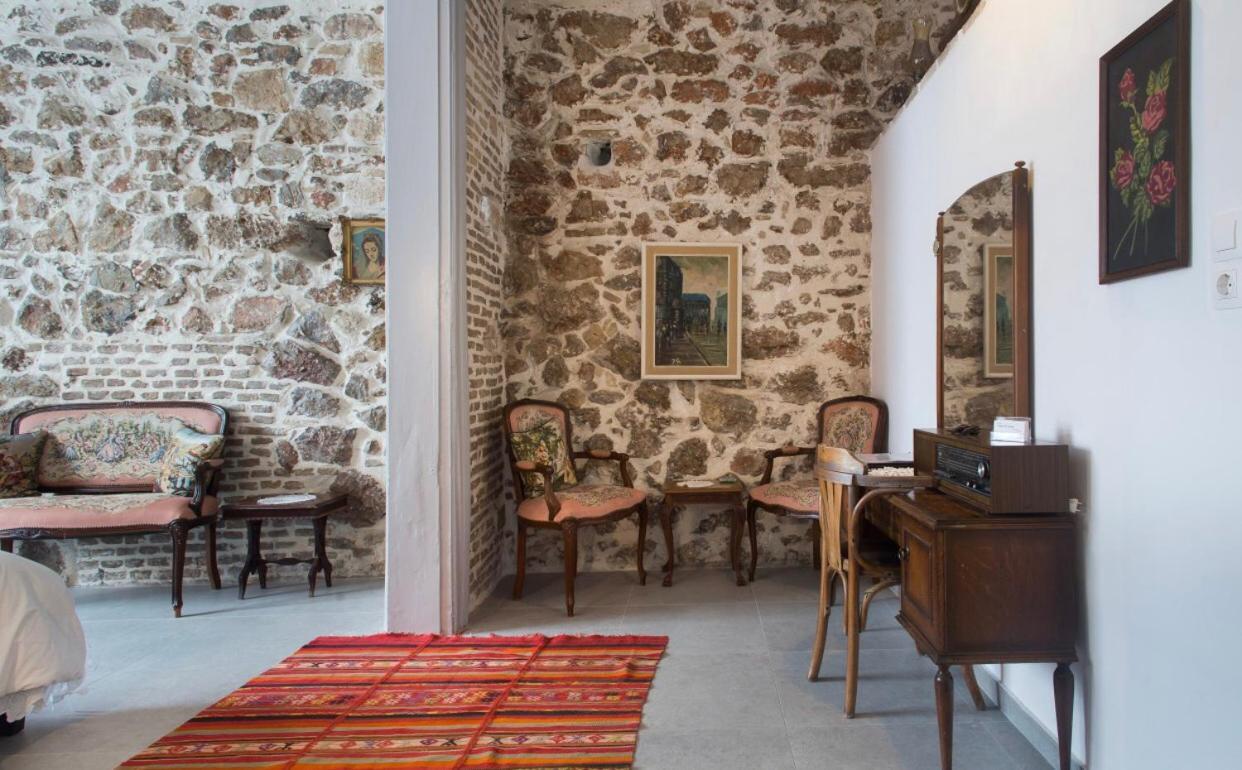 A Litte Taste Of Home Guest House Athens Ngoại thất bức ảnh